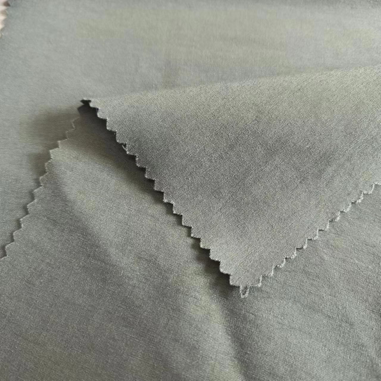 Hangzhou Kangman Textile Co., Ltd.13S Plain Grosgrain Stretch Fabric for Outdoor Leisure Clothing
