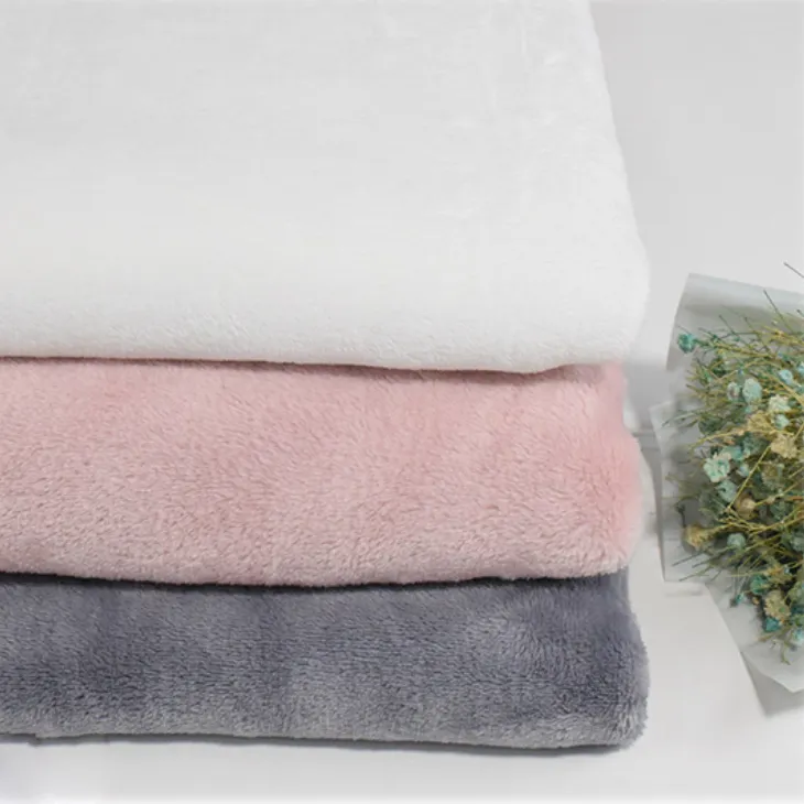 Hangzhou Kangman Textile Co., Ltd.100% Polyester Knitted Coral Fleece Fabric